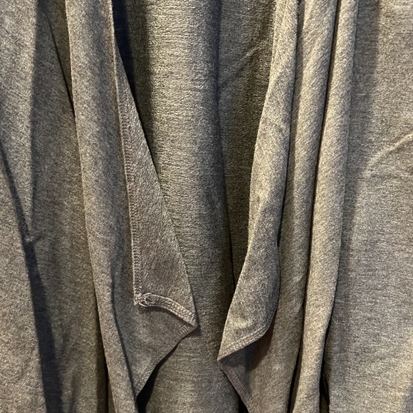 Talbots top - Picture 2 of 6